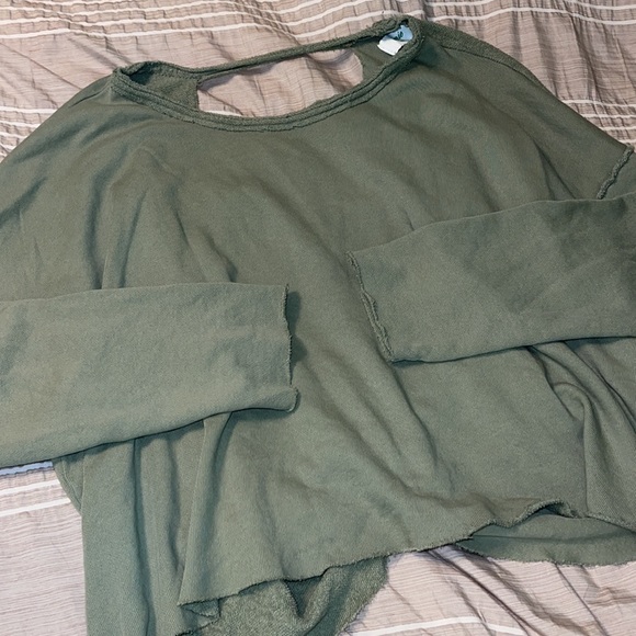 Aerie Skirt and Sweatshirt Set - Picture 8 of 10